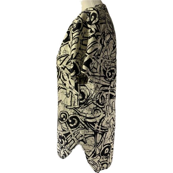 SB Sport Women's Blouse Black and Tan Print Short Sleeve Medium - Picture 2 of 7